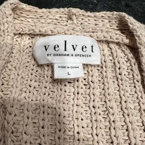 Velvet by Graham & Spencer Beige Knit Sweater